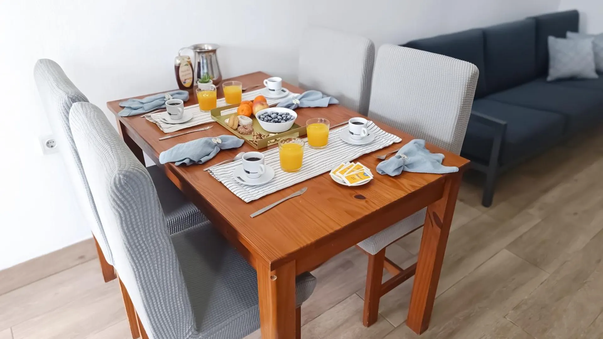 Chalet Bosque10 Piscina Privada Entre La Playa Villa Málaga Сasa de vacaciones