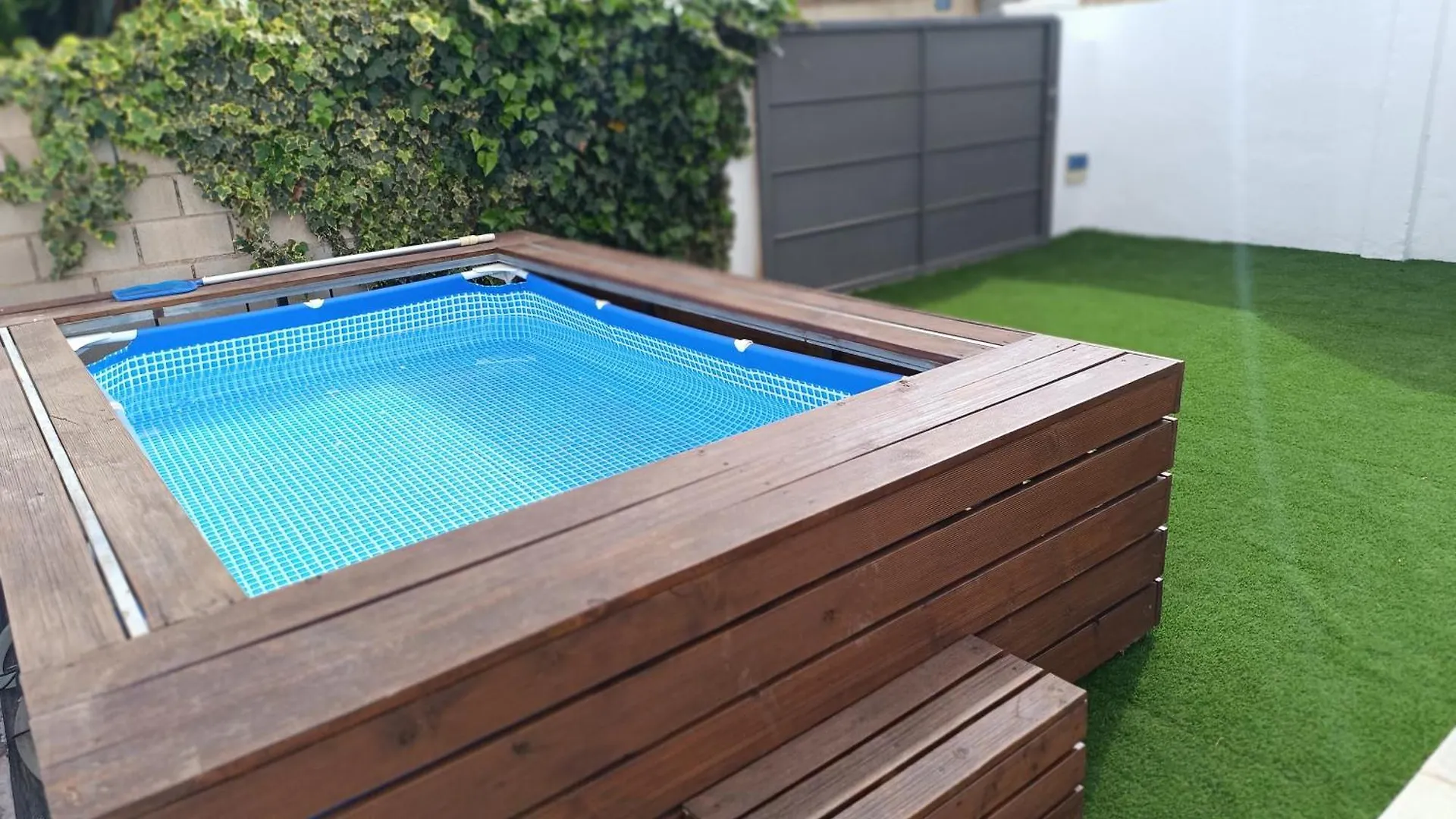 Vila Chalet Bosque10 Piscina Privada Entre La Playa Màlaga 0*,  Španělsko